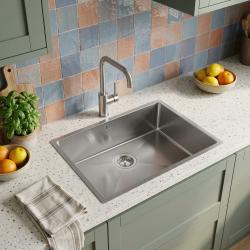 stainless-steel-kitchen-sink-with-spray-faucet